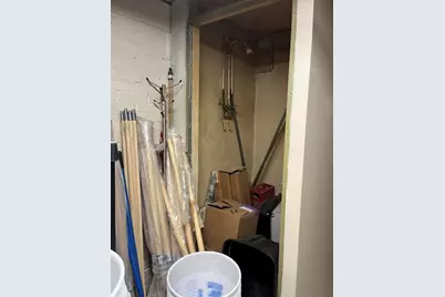 29100 Groesbeck Highway, Roseville, MI 48066 - Photo 5