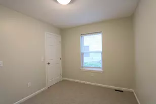 1265 Ionia Ave SW, Grand Rapids, MI 49507 - Photo 9