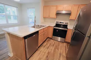 1265 Ionia Ave SW, Grand Rapids, MI 49507 - Photo 3