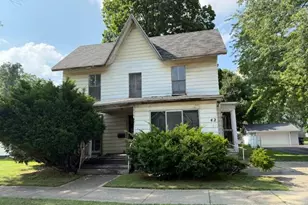 42 W Chicago St, Quincy, MI 49082 - Photo 1