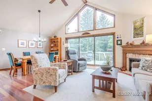 6663 Waybridge Dr SE, Grand Rapids, MI 49546 - Photo 9