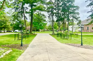 221 N Manning St, Hillsdale, MI 49242 - Photo 19