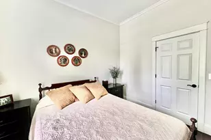 221 N Manning St, Hillsdale, MI 49242 - Photo 53