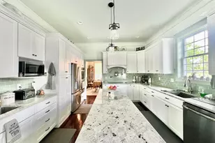 221 N Manning St, Hillsdale, MI 49242 - Photo 33