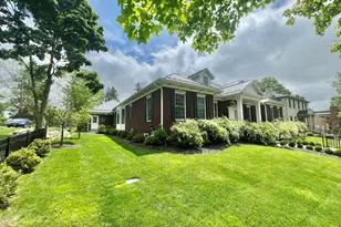 221 N Manning St, Hillsdale, MI 49242 - Photo 5