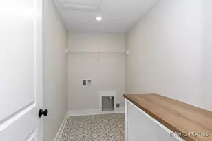 8344 Kettle Oak Dr SE, Alto, MI 49302 - Photo 13