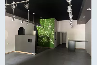 439 Upton Drive #6, Saint Joseph, MI 49085 - Photo 3