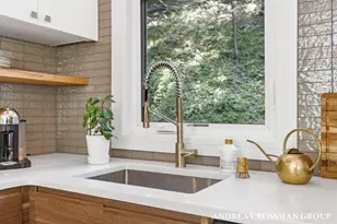 140 Grand Ave, Grand Haven, MI 49417 - Photo 15