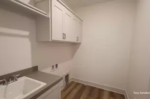 5157 Blendon Mdw Cir, Hudsonville, MI 49426 - Photo 13