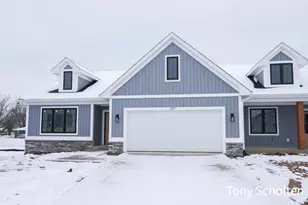 5157 Blendon Mdw Cir, Hudsonville, MI 49426 - Photo 1