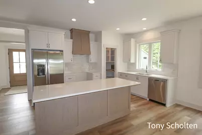 5157 Blendon Meadow Circle #30, Hudsonville, MI 49426 - Photo 3