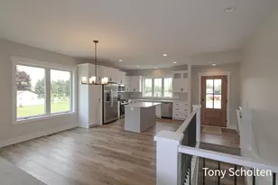 6324 Blendon Woods Dr, Hudsonville, MI 49426 - Photo 5