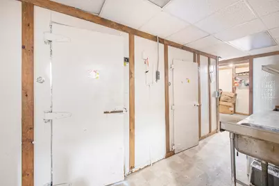 205 W Monroe Street, Bangor, MI 49013 - Photo 19