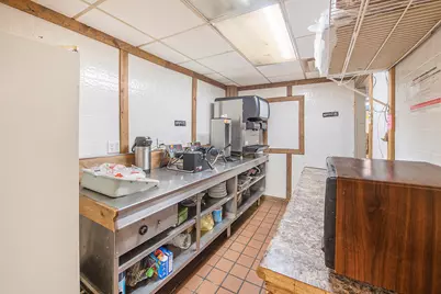 205 W Monroe Street, Bangor, MI 49013 - Photo 17