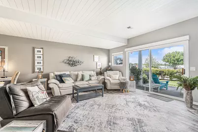 927 W Savidge Street, Spring Lake, MI 49456 - Photo 5