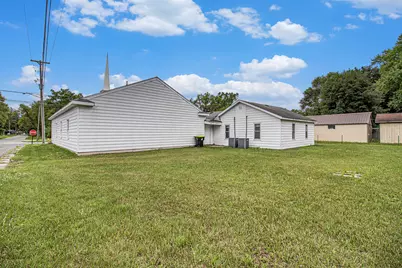 814 E Coffren Avenue, Greenville, MI 48838 - Photo 5