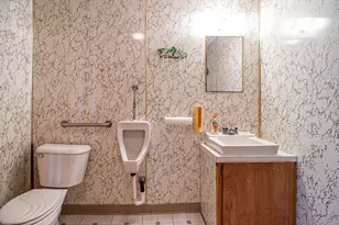 814 E Coffren Ave, Greenville, MI 48838 - Photo 15