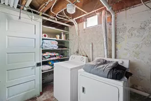 283 W 16th St, Holland, MI 49423 - Photo 17