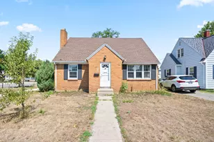 283 W 16th St, Holland, MI 49423 - Photo 1