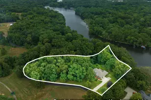 1695 Signal Point Dr, Niles, MI 49120 - Photo 9