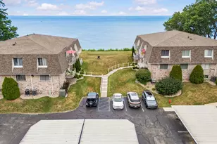 3610 Lakeshore Dr, Saint Joseph, MI 49085 - Photo 29