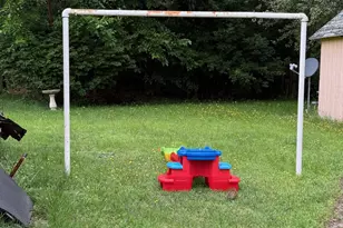 704 Engelman St, Manistee, MI 49660 - Photo 19