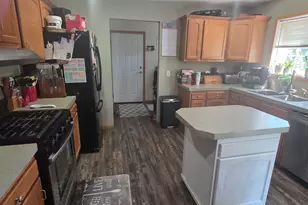 5449 Golfside Dr, Ludington, MI 49431 - Photo 13