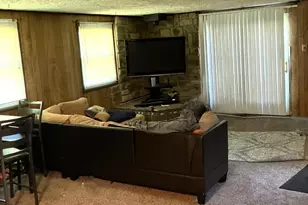 1420 Reo Rd, Lansing, MI 48910 - Photo 9