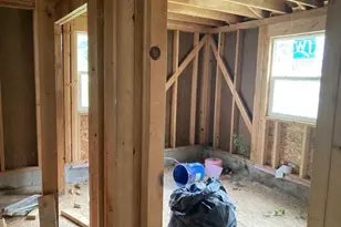 121 Bagg Ave, Jackson, MI 49203 - Photo 15