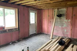 121 Bagg Ave, Jackson, MI 49203 - Photo 9