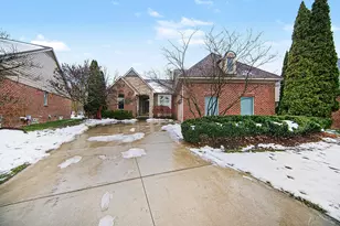 2477 Winged Foot Ct, Ann Arbor, MI 48108 - Photo 5