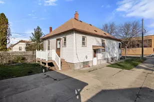 1114 2nd St, Wyandotte, MI 48192 - Photo 27