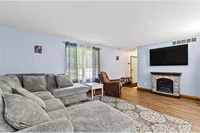 12095 Dubois Drive, Canadian Lakes, MI 49346 - Photo 5