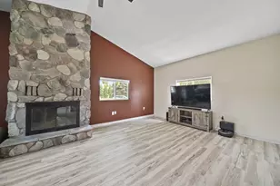 1251 E Monroe Rd, Tecumseh, MI 49286 - Photo 19