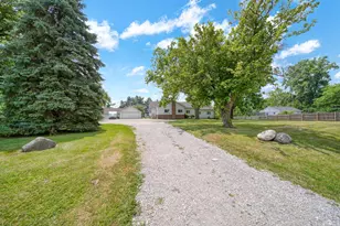 1251 E Monroe Rd, Tecumseh, MI 49286 - Photo 3