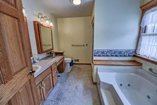 11678 E Grand River Ave, Portland, MI 48875 - Photo 15