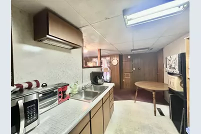 1806 Barr Street, Hillsdale, MI 49242 - Photo 47