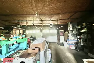 1806 Barr St, Hillsdale, MI 49242 - Photo 43