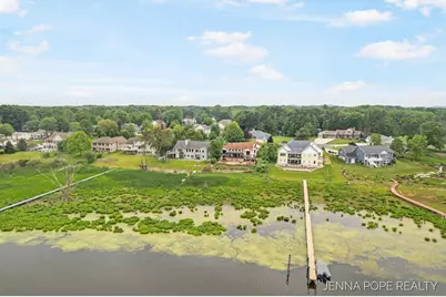 15742 Grand Point Drive, Grand Haven, MI 49417 - Photo 37