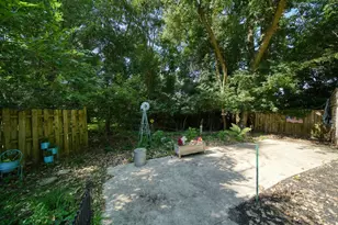 108 S Cove St, Jackson, MI 49203 - Photo 31