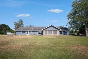 124 68th St, South Haven, MI 49090 - Photo 33