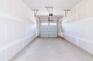 1023 Rebecca St, Marshall, MI 49068 - Photo 19