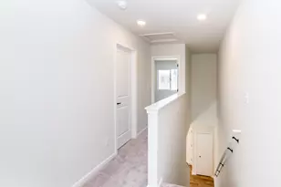 1023 Rebecca St, Marshall, MI 49068 - Photo 21