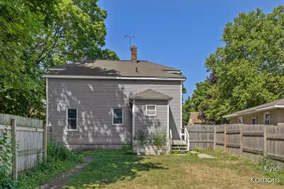 2126 Wyoming Avenue SW, Wyoming, MI 49519 - Photo 13