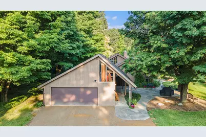 9308 W Guernsey Lake Road Road, Delton, MI 49046 - Photo 5