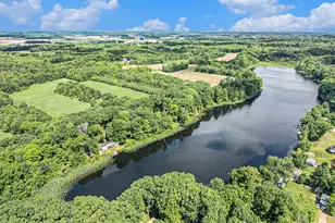 2681 Geneva Lake Dr S, Shelbyville, MI 49344 - Photo 3