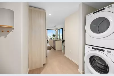 144 Oakes Street SW #1410, Grand Rapids, MI 49503 - Photo 37