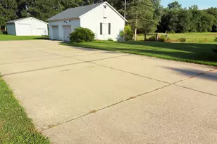 1002 Leet Rd, Niles, MI 49120 - Photo 3