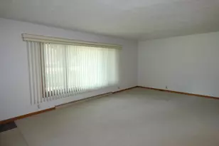 1785 Grand View Ave, Saint Joseph, MI 49085 - Photo 3