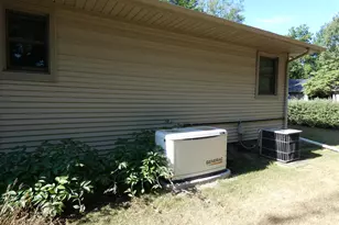 1785 Grand View Ave, Saint Joseph, MI 49085 - Photo 23